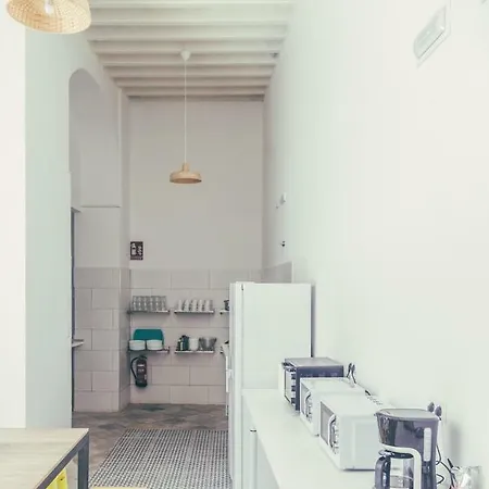 South - Service Center Hostel *