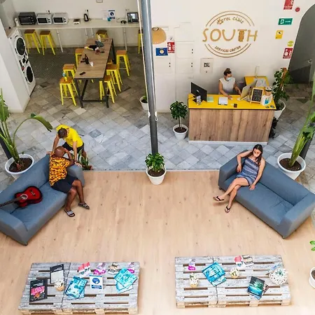 Hostel South - Service Center *